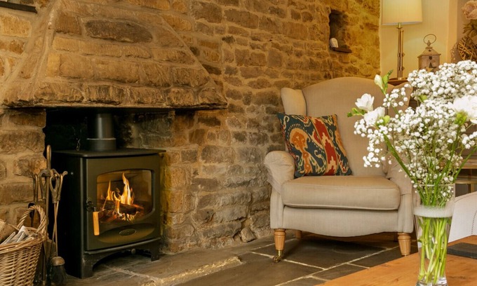 Eydon Apartment | Cherry Tree Cottage - 3 Bed Countryside Retreat