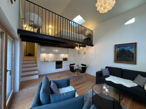 Zuoz Apartment | Chesa Unica - Giardin