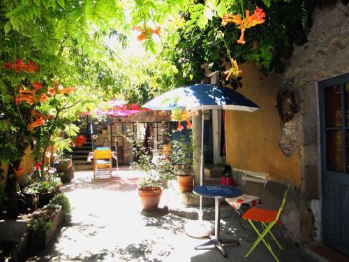 Salinelles House | Chez Clairotte