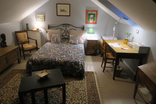 Saint-Mars-sur-Colmont House | Chez Hervé