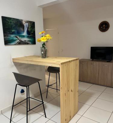 Les Abymes Apartment | Chez Marc