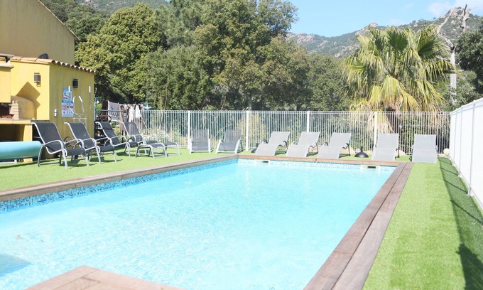 San-Gavino-di-Carbini Condo | Chez Pierre at Gialla villa near Porto-Vecchio