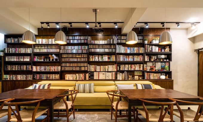 West Central District Bed & Breakfast | Chez Poky