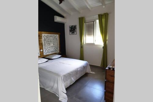 Grand-Bourg House | chez SAM