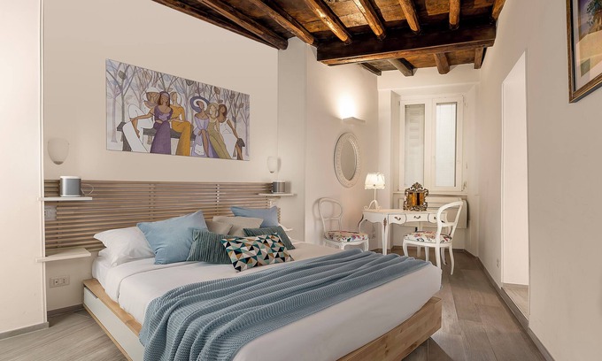 Roman Ghetto Apartment | Chiavari 2 Bed/2 Bath Apt in Campo de Fiori