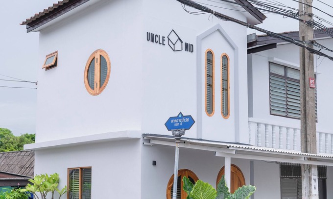 Lat Krabang Apartment | Chic 2-bedroom apartment with WiFi, AC in wonderful Near Suvarnabhumi Airport