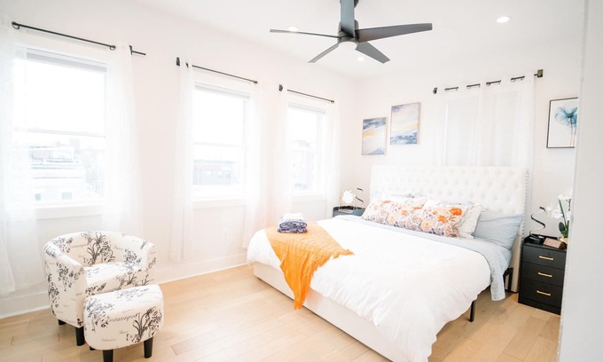 Park View House | Chic 4BR/3.5BA DC Retreat |Rooftop & Free Parking!