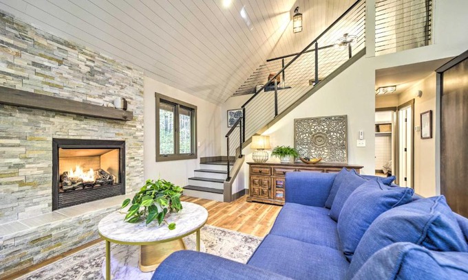 Brevard House | Chic Brevard Cabin - Nature, Trails, and Water!