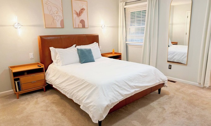 North Raleigh House | Chic & Bright Home in North Hills & Close to Downtown