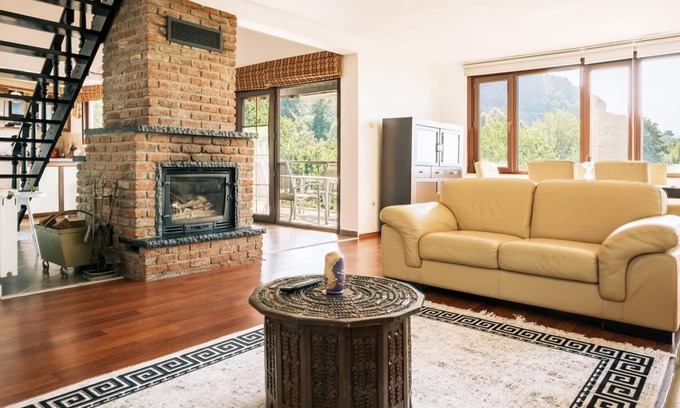 Derbent Apartment | Chic Flat w Terrace, Garden, Fireplace in Nature