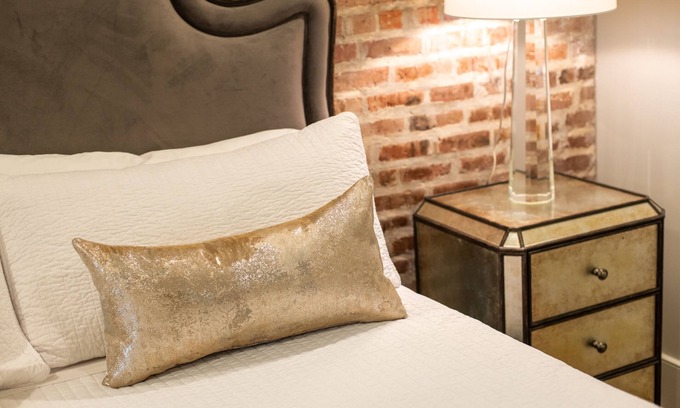 Central Business District Hotel | Chic New Orleans CBD Escape: Historic Charm + Modern Comfort Near Nightlife