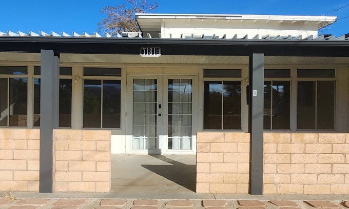 Yucca Valley Apartment | Chic studio in cool Yucca Valley with WiFi, AC on entire Unit B
