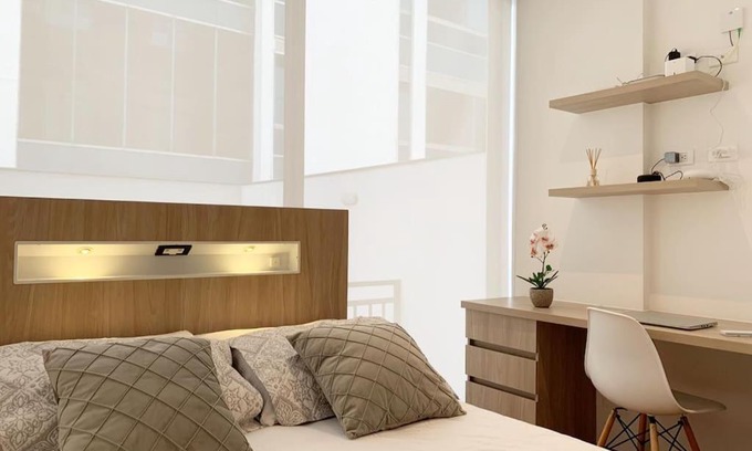 Calle 100 Apartment | [Chicó District] - Suite with Terrace/Free Netflix