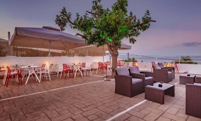 Katarraktis Hotel | chios hotel