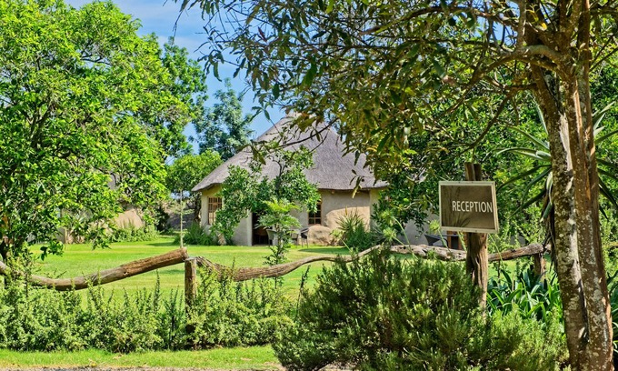 Addo Cabin | Chrislin African Lodge