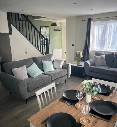 Plymouth House | Church Mews Central Townhouse West Hoe Plymouth