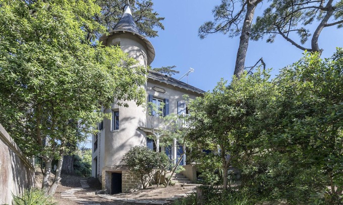 Pornichet Villa | CILAOS - Charming villa with its feet in the water