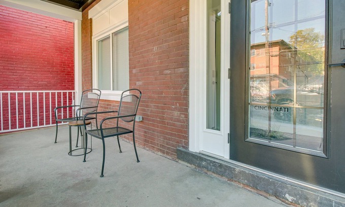 Norwood Apartment | Cincinnati Vacation Rental Studio: Great Location!