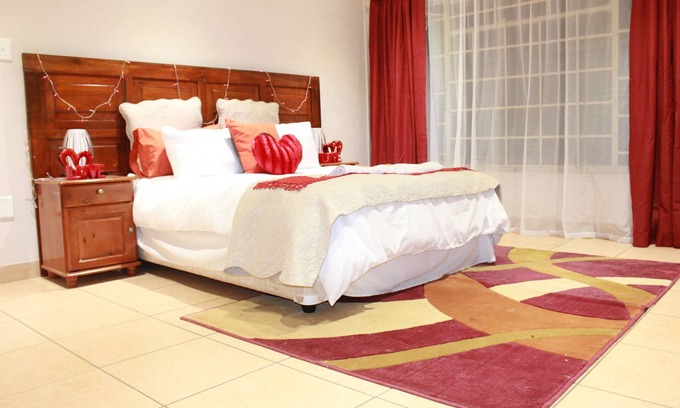 Primrose House | Cinematic Guest House - The Titanic Room