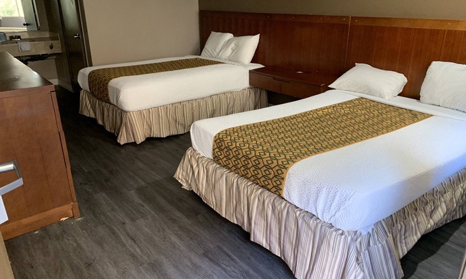 Glen Avon Hotel | Circle Inn Motel