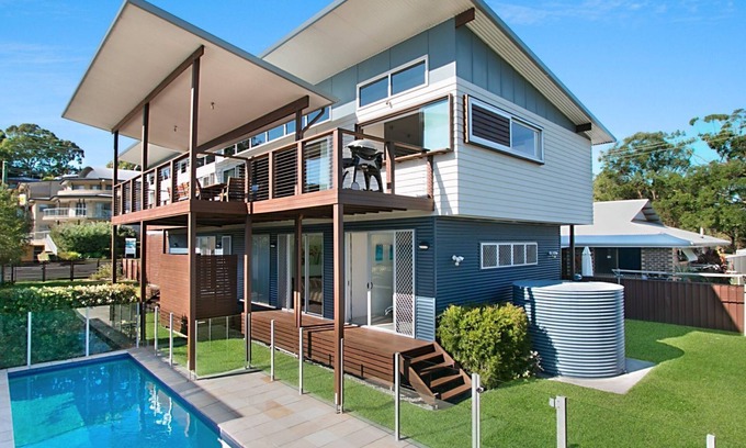 Coolangatta House | Cirrus At Kirra - Family Friendly Beach House