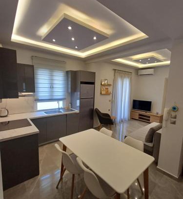 Vardaris Apartment | City Centre Apartment near Metro Station