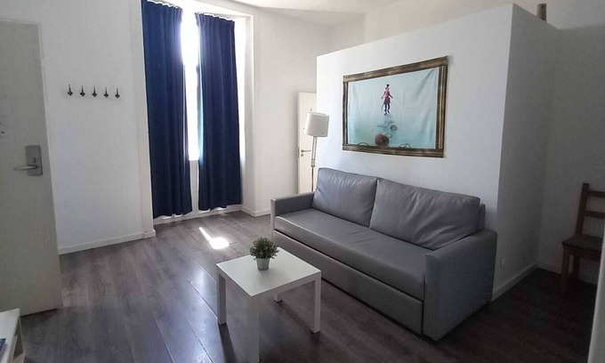 Sao Paulo Apartment | City Stays Cais do Sodré Apartments