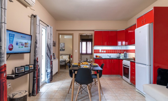 Argostoli Town Apartment | City Suite - The Deluxe Apartment in Kefalonia