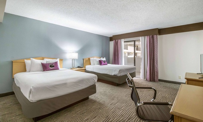 Jackson Hotel | Clarion Hotel Jackson Northwest