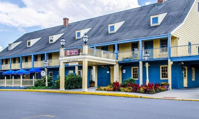 Strasburg Hotel | Clarion Inn Strasburg - Lancaster