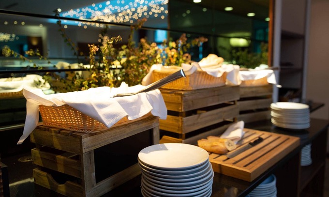 Roissy-en-France Hotel | Clarion Paris CDG Airport