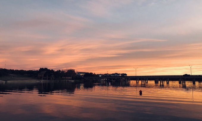 Kingsland House | Classic Bungalow on Colorado Arm of Lake LBJ