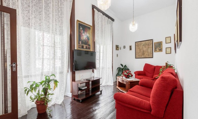 Santa Cruz de la Palma House | Classic House in Santa Cruz De La Palma