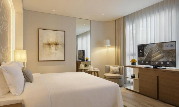Dubai Media City House | Classic one Bedroom Apartment Near Al Marfa Tower By Luxury Bookings