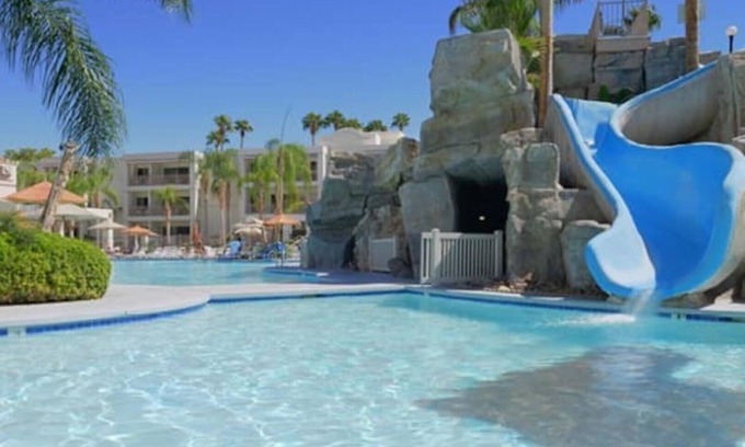 Canyon Corridor Condo | #CLASSIC PALM SPRINGS! Jr Villa for 4! MEGA POOL