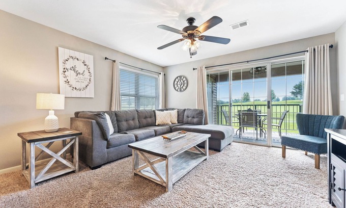 Branson Condo | Clean & Spacious 2BR/2BA. Gated resort with amenities