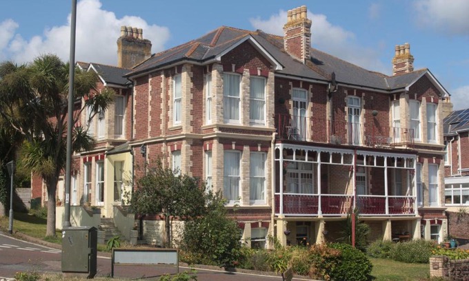 Roundham Hotel | Cleve Court Hotel