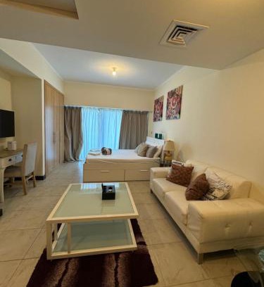 Jumeirah Lake Towers Apartment | Click Stay - JLT - Studio & Balcony Lakes view Entire Apartment -RA