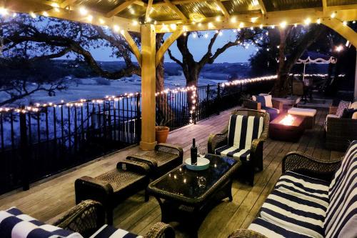 Paleface Lake Country Estates House | Cliff side Oasis