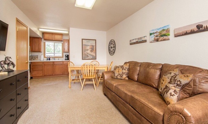 Rimrock Apartment | *Cliff View Apts #3*King Bed*Private Balcony*