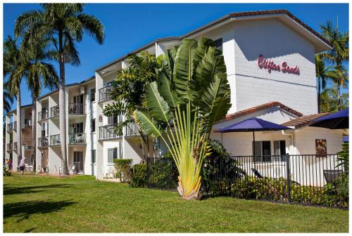 Clifton Beach Apartment | Clifton Sands Holiday Units
