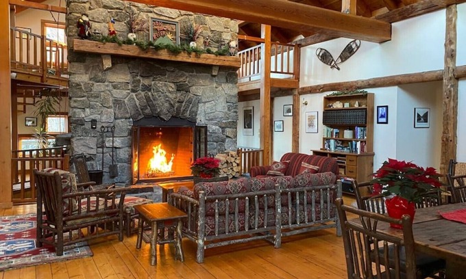 Keene House | Climber's Lodge - Surrounded by wilderness, Keene, ny