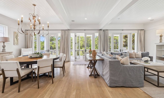 Gulf District House | Close to the Beach + WaterColor Beach Club | Gulf District