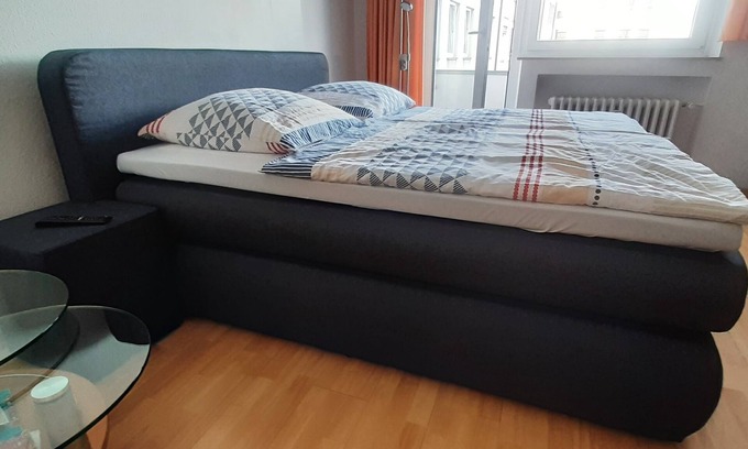 Mitte Apartment | Close to the city center Free WiFi and free parking