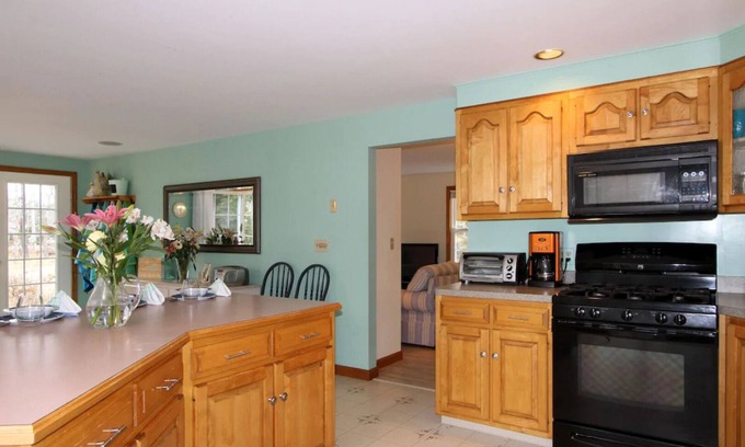 South Orleans House | Close To World Class Beaches And Village