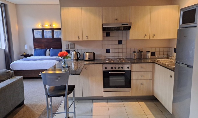 Downtown Johannesburg Apartment | Cloud Ink @Mapungubwe Apartments