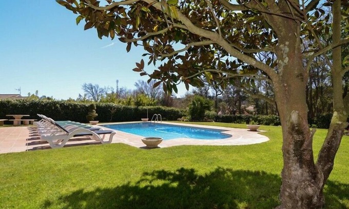 Can Carbonell Villa | Club Villamar - Nice house with private pool and garden with lawn