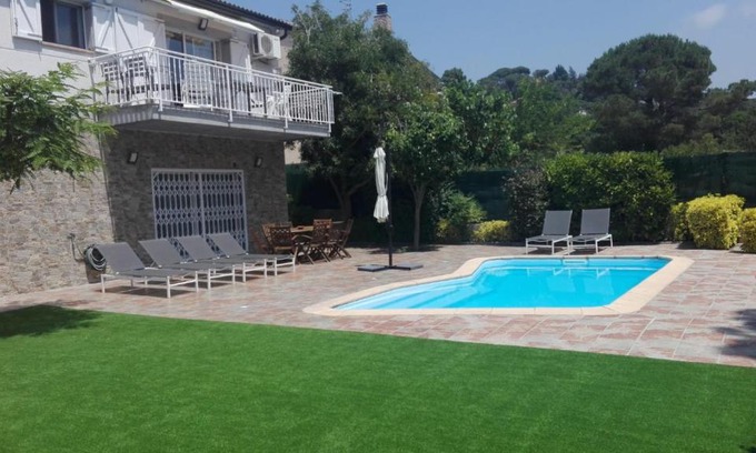 Vidreres Villa | Club Villamar - Gladys