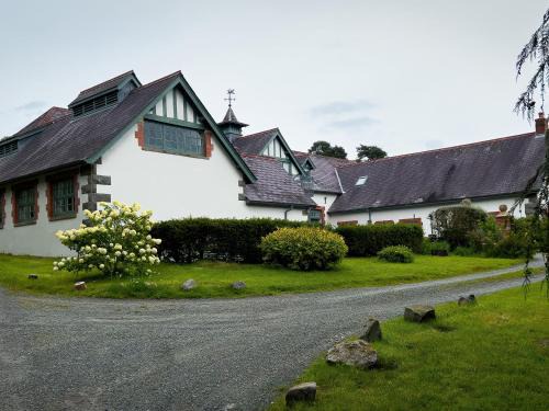 Llanwrtyd Wells House | Coach House