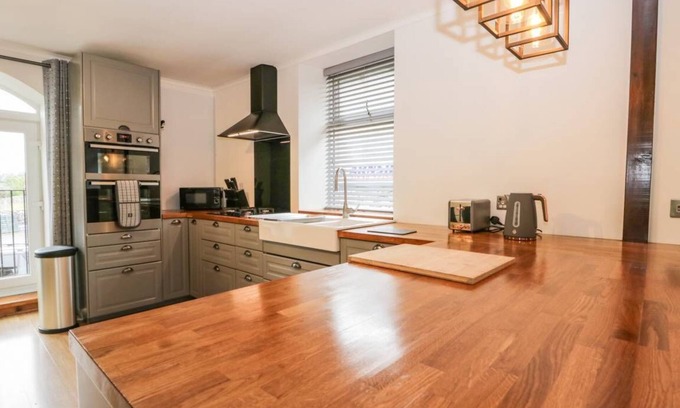 Halswell Villa | COACH HOUSE